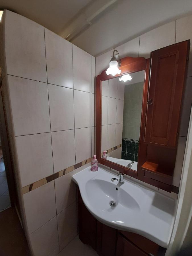 Zoeld Sziget Apartmanlakas Eger Exteriör bild