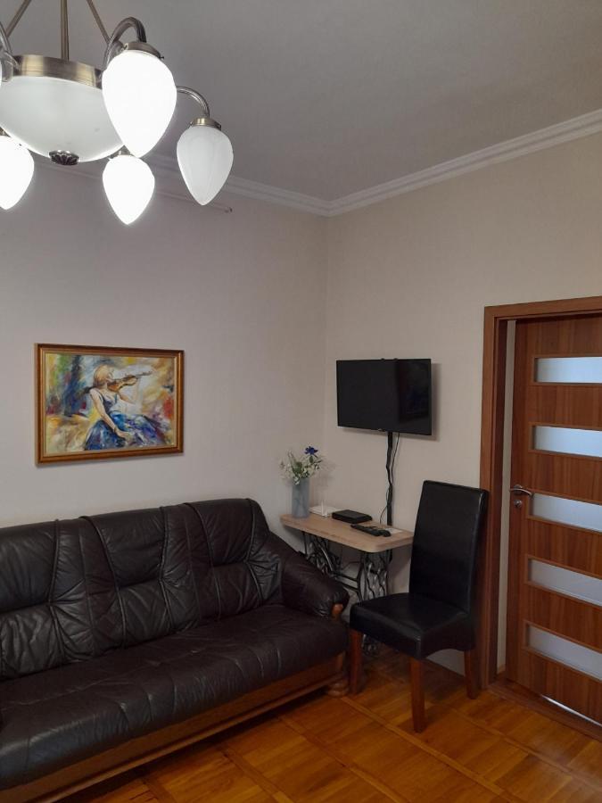 Zoeld Sziget Apartmanlakas Eger Exteriör bild