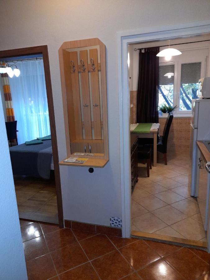 Zoeld Sziget Apartmanlakas Eger Exteriör bild