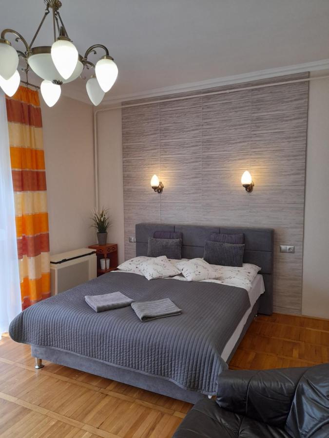 Zoeld Sziget Apartmanlakas Eger Exteriör bild