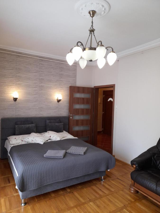Zoeld Sziget Apartmanlakas Eger Exteriör bild