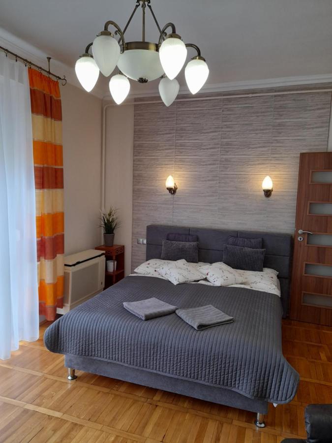Zoeld Sziget Apartmanlakas Eger Exteriör bild