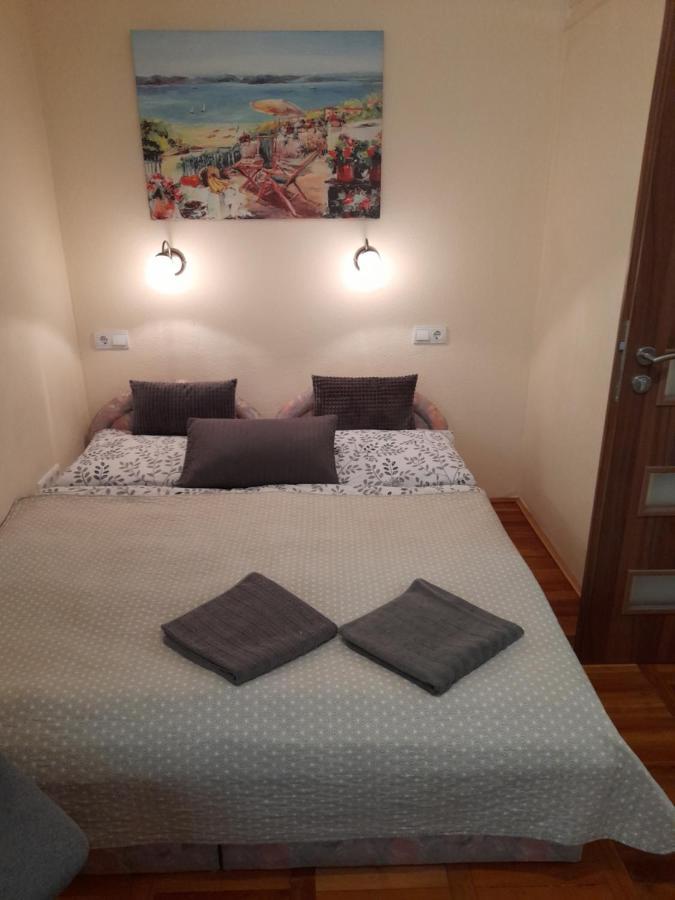 Zoeld Sziget Apartmanlakas Eger Exteriör bild
